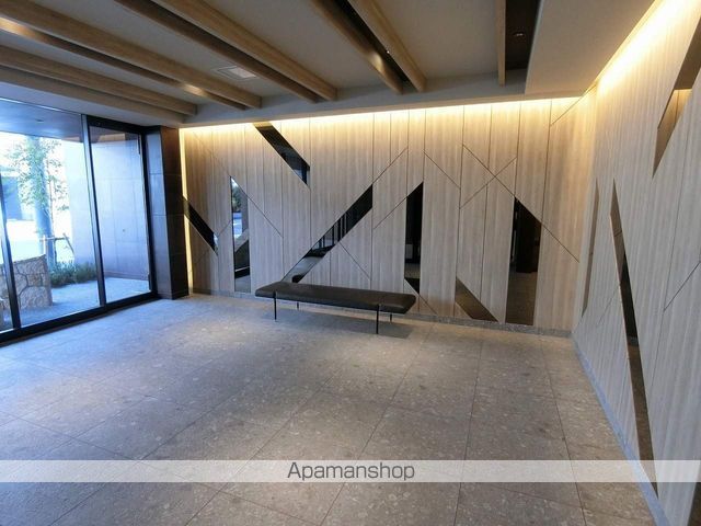 ロビー　ロビー