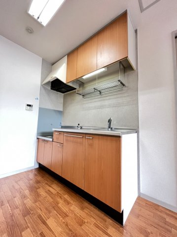 キッチン　別号室画像。ご参考下さい