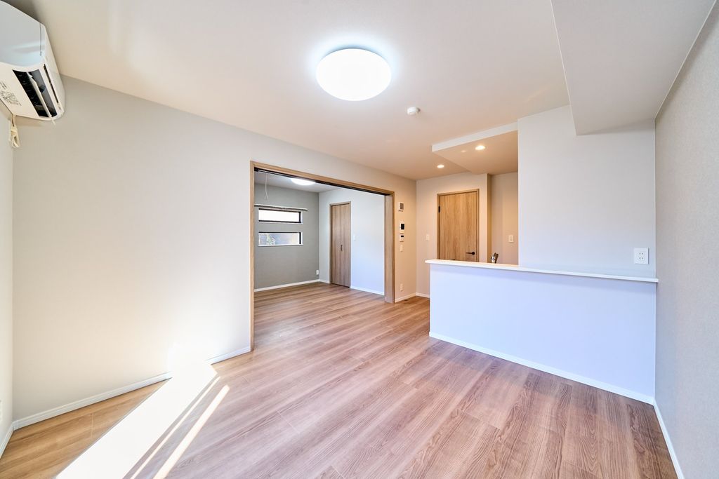 居室・リビング　居室