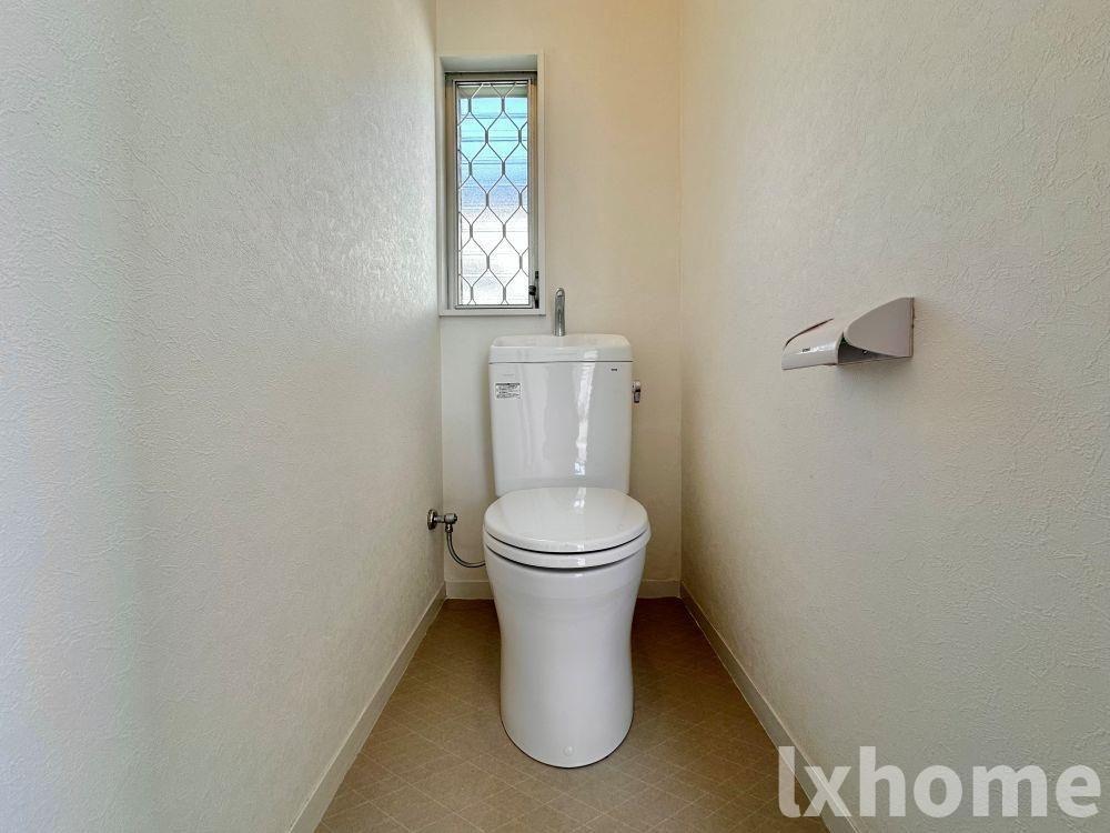 トイレ　トイレもきれいです