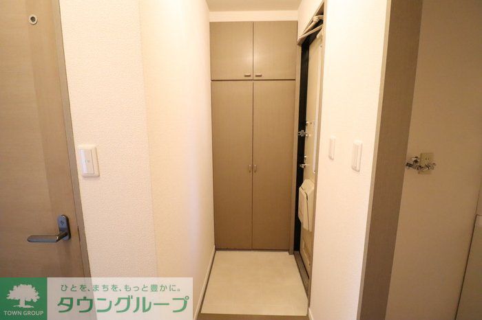 玄関　お問合せはタウンハウジングまで！※現地待合わせ相談可能