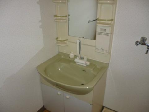 洗面設備　洗髪洗面化粧台