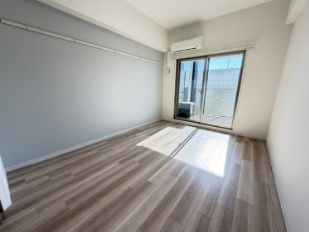 居室・リビング　同型タイプ物件の写真です。