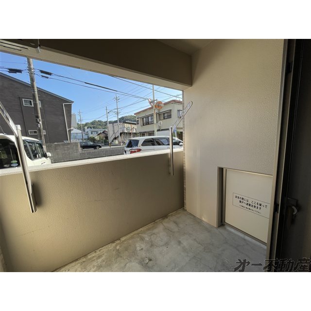 バルコニー　バルコニー