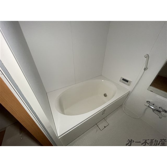 バス・シャワールーム　浴室