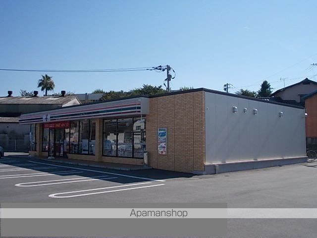 コンビニ　セブンイレブン久留米二軒茶屋店（コンビニ）まで1040m