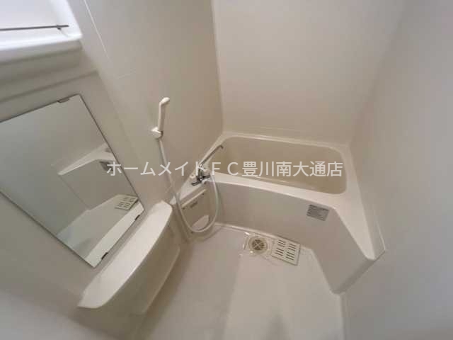 バス・シャワールーム　同型別部屋写真