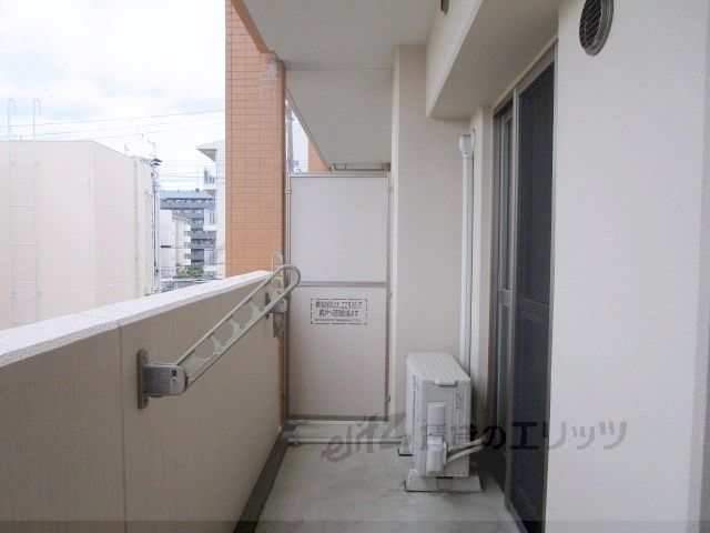 バルコニー　ベランダ