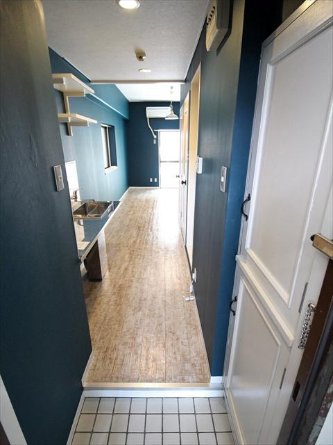 玄関　松山市緑町　ガーデンハイツ緑町　玄関