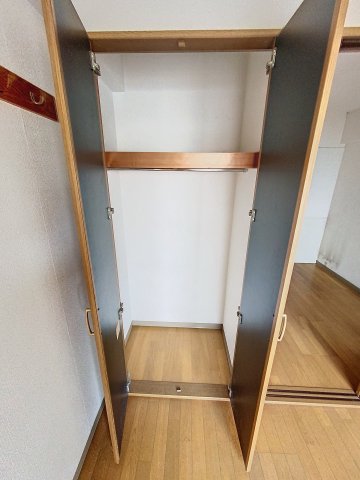 収納　クローゼットあります