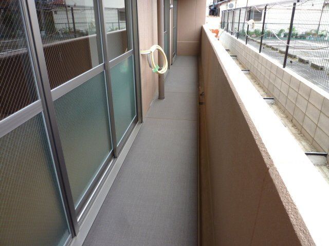 バルコニー　広いバルコニーです。