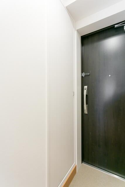 玄関　玄関収納あります