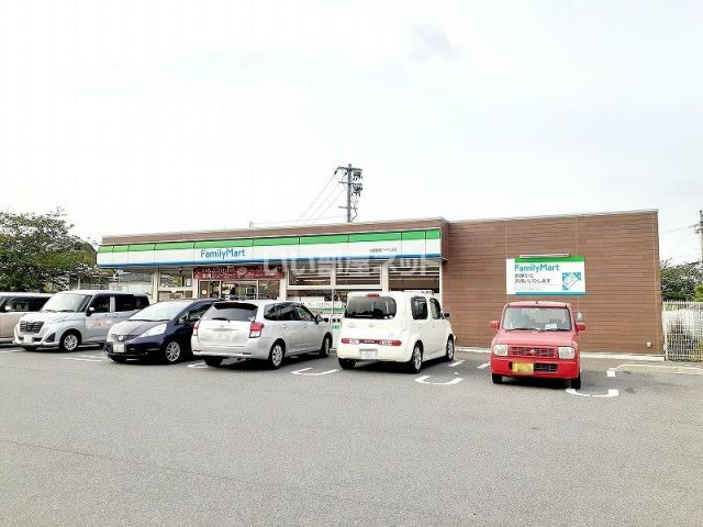 コンビニ　ファミリーマート　小倉曽根バイパス店（コンビニ）まで448m