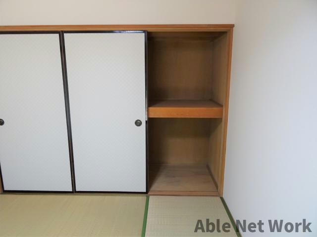 収納　押し入れ収納