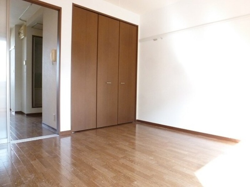 居室・リビング　図面と現状に相違がある場合には現状を優先