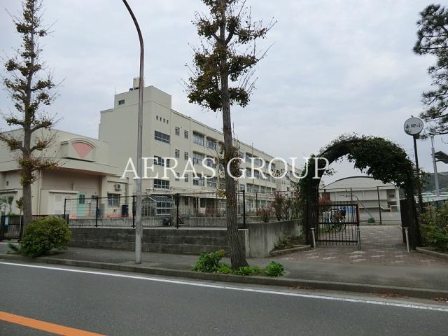 小学校　横浜市立本郷小学校（小学校）まで793m