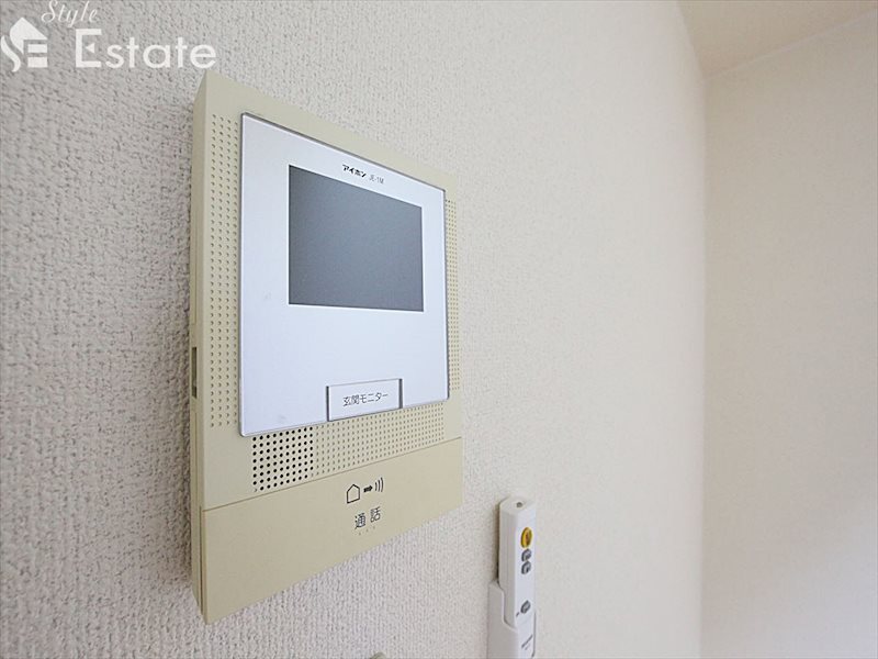 セキュリティ　モニター付きインターホン