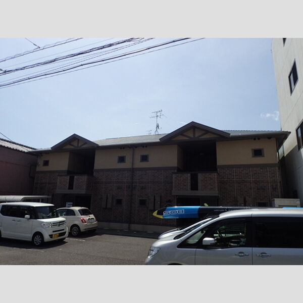 建物外観　外観は落ち着いています