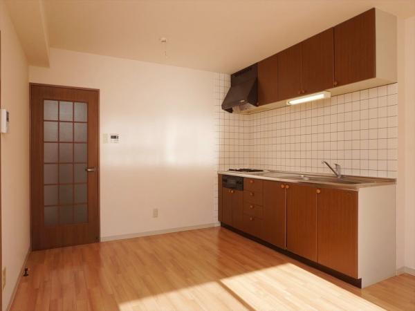 居室・リビング　内装