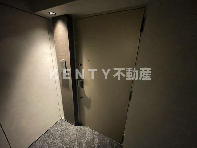 玄関　落ち着いた玄関です