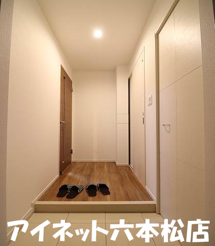 玄関　玄関はこのようになっています