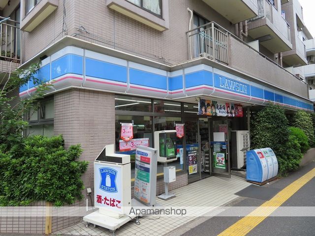 コンビニ　ローソン氷川町店（コンビニ）まで547m