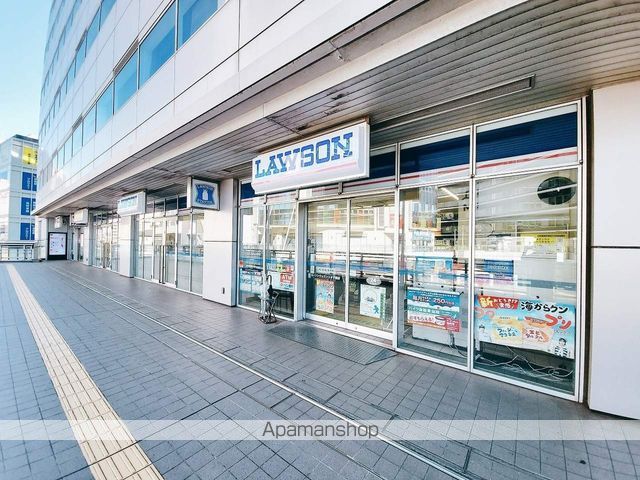 コンビニ　ローソンウエストリオ千葉店（コンビニ）まで766m