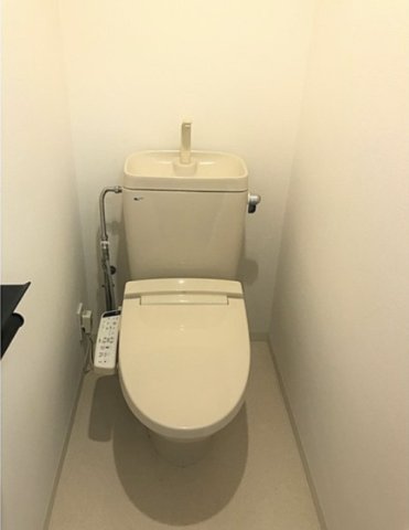 トイレ　別部屋参考写真