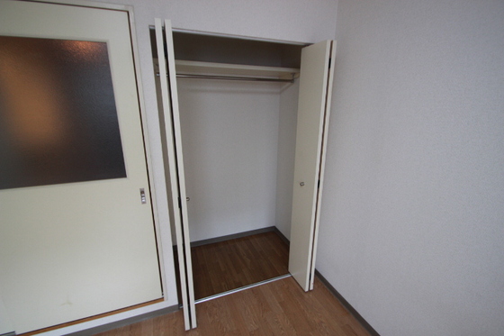 収納　※別部屋の写真です