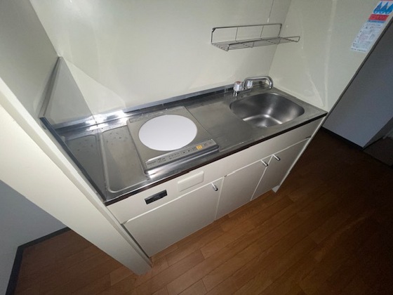 キッチン　※別部屋の写真です