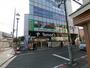 ドラックストア　Tomos(トモズ) お花茶屋店（ドラッグストア）まで622m