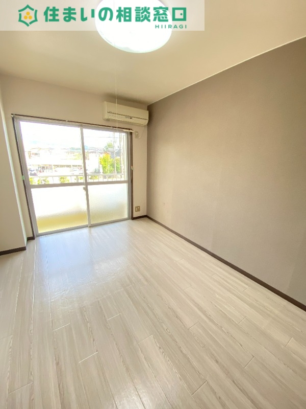 居室・リビング　同型