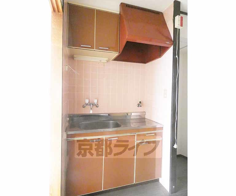 キッチン　コンパクトなキッチン。