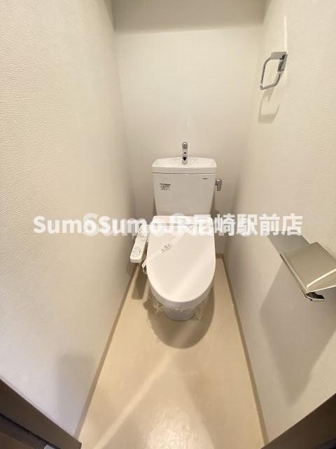 トイレ　清潔感のあるトイレです