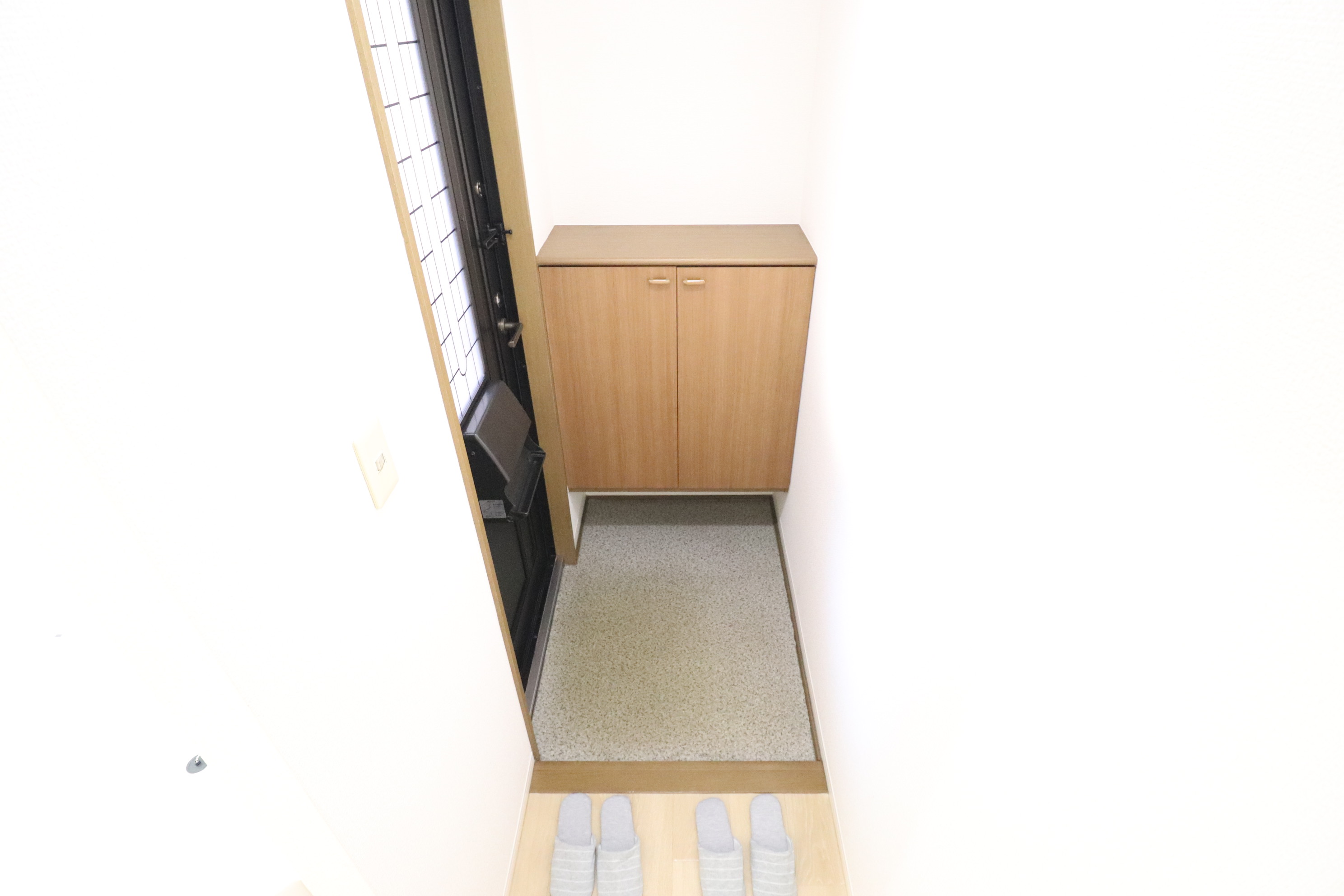 玄関　玄関にはシューズboxも♪