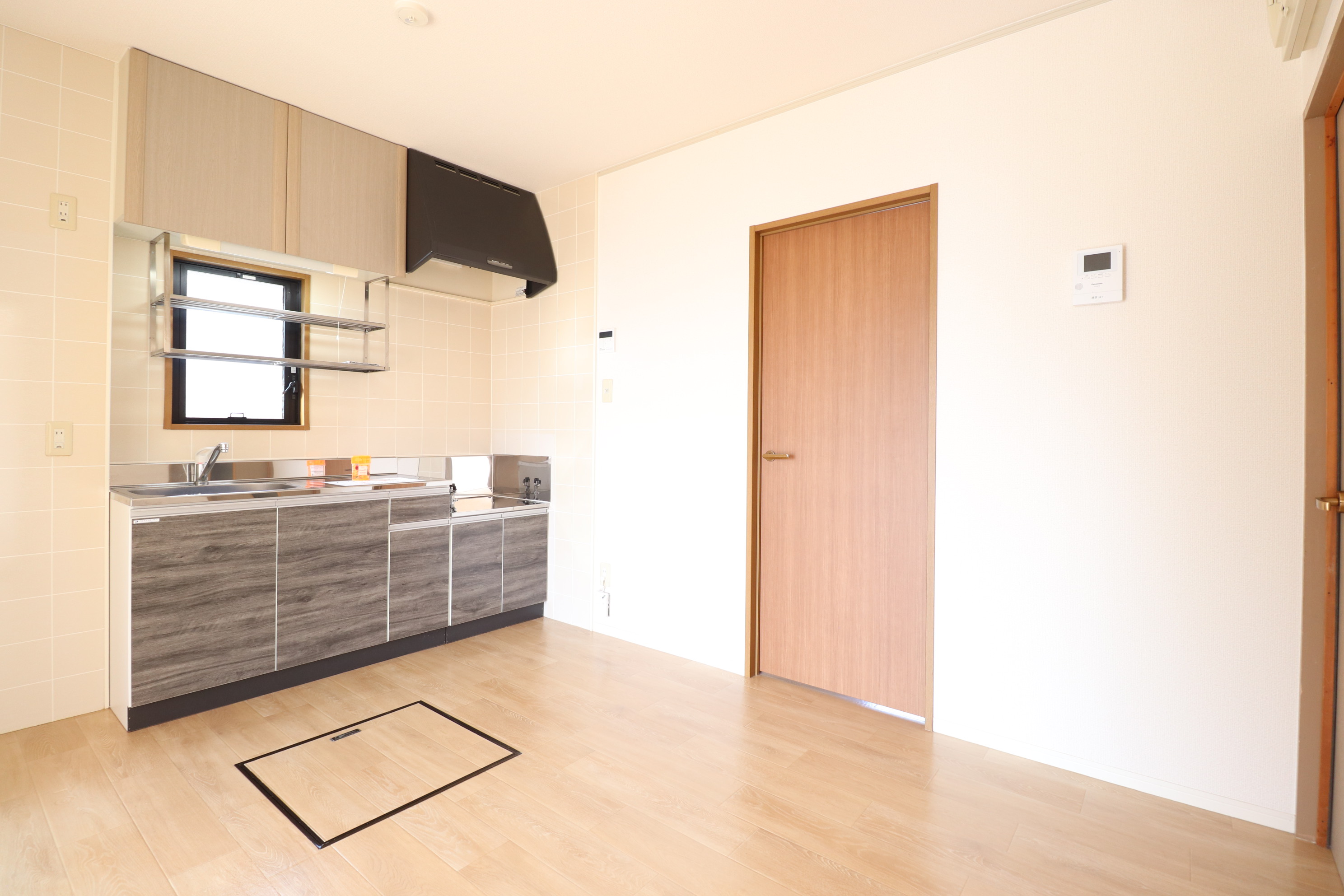 居室・リビング　とっても快適に過ごしていただけるお部屋です♪