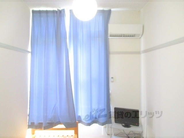 居室・リビング　洋室