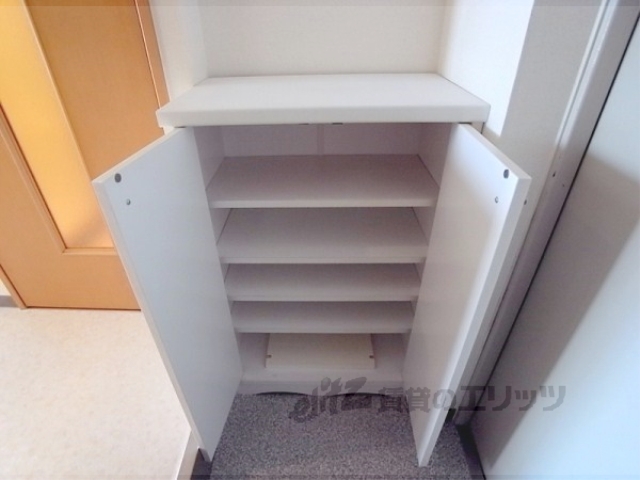 収納　下駄箱