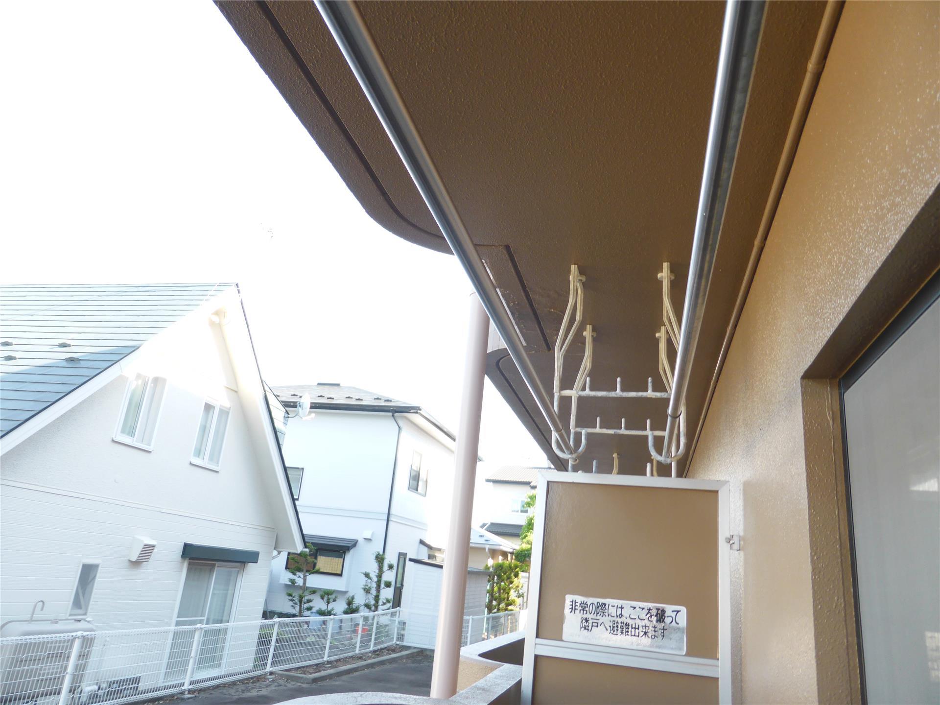 バルコニー　物干