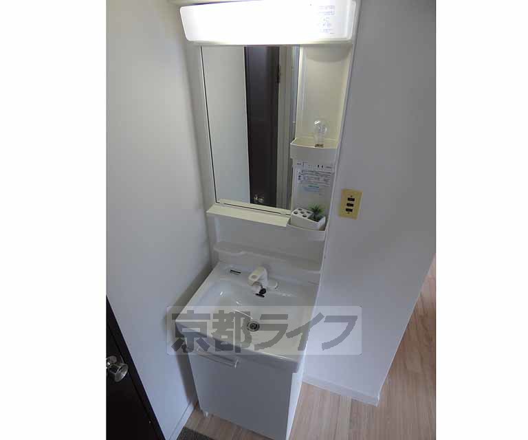 洗面設備　独立洗面台