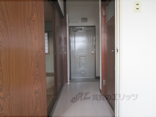 その他部屋・スペース　廊下