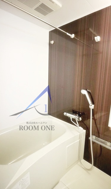 バス・シャワールーム　お風呂です。