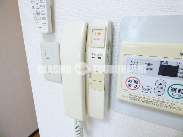 セキュリティ　安心の室内ドアホン付きです♪