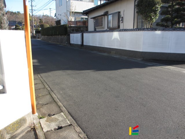 その他　前面道路の先の道