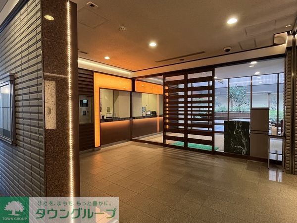 ロビー　お問合せは(株)タウンハウジングレジデンス事業部　赤坂店・…
