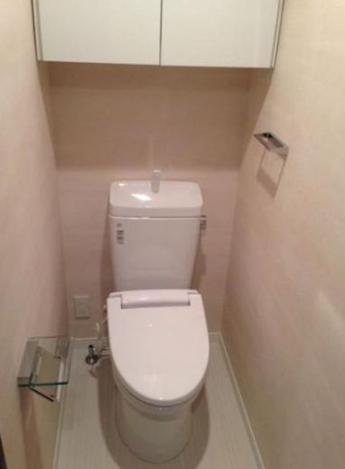 トイレ　※別部屋参考写真