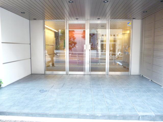 エントランス　エントランス