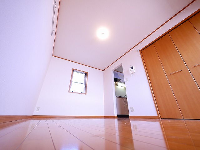 居室・リビング　ゆったりとした居間です