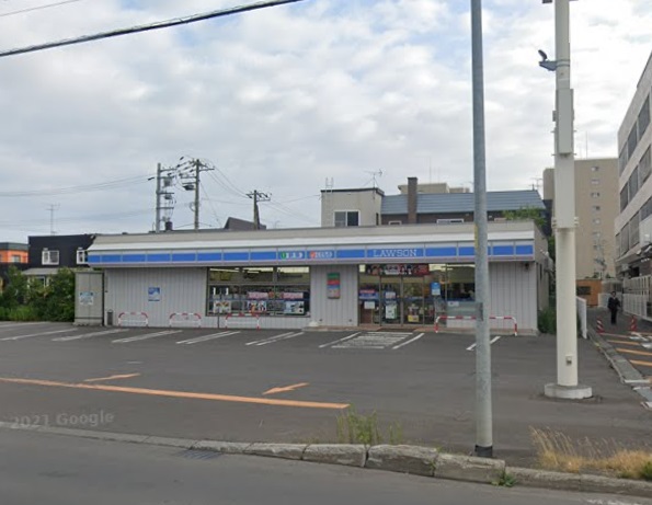 コンビニ　ローソン札幌篠路３条店（コンビニ）まで903m