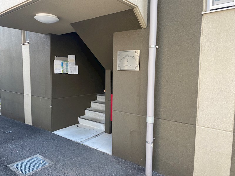 エントランス　他号棟参照